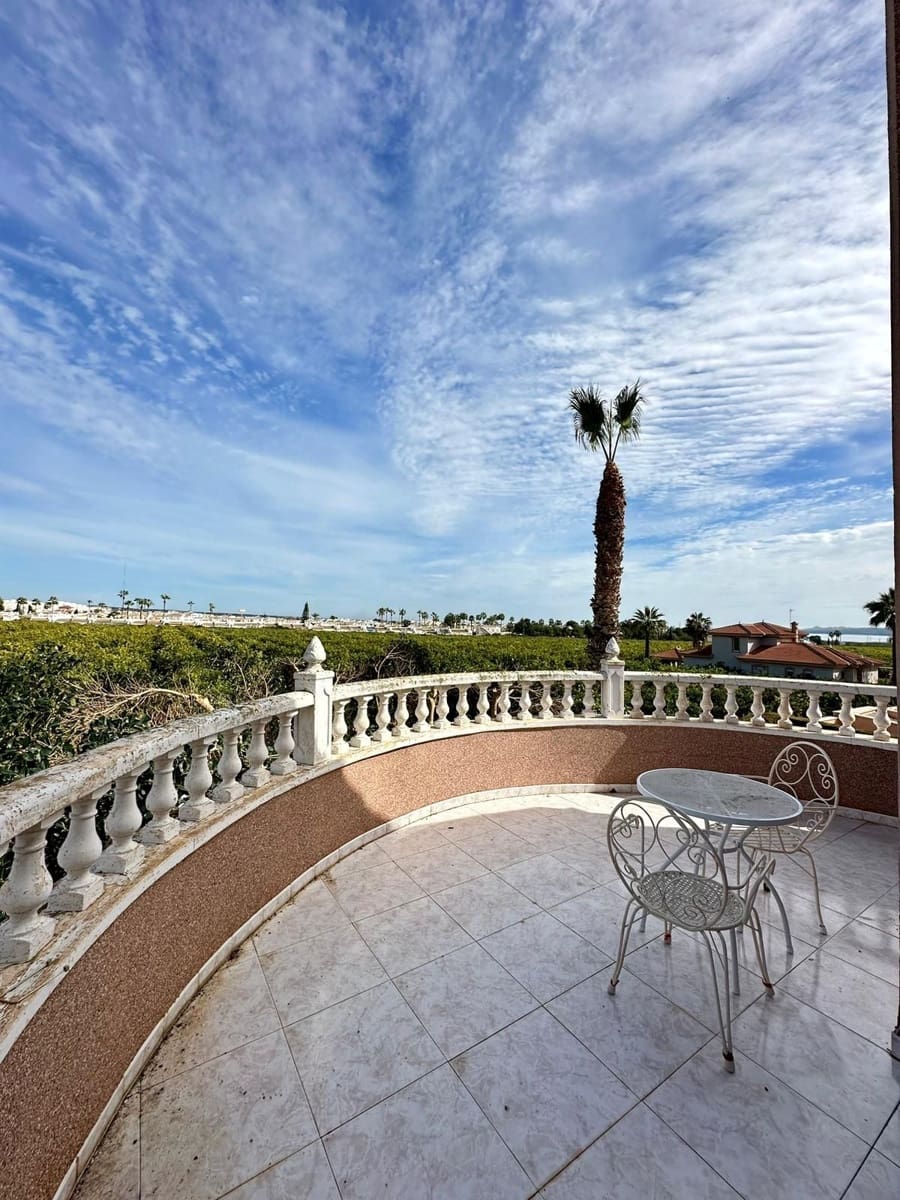 4 Zimmer Villa zu verkaufen in Ciudad Quesada mit Pool - 555.000 € (Ref: 8188989)