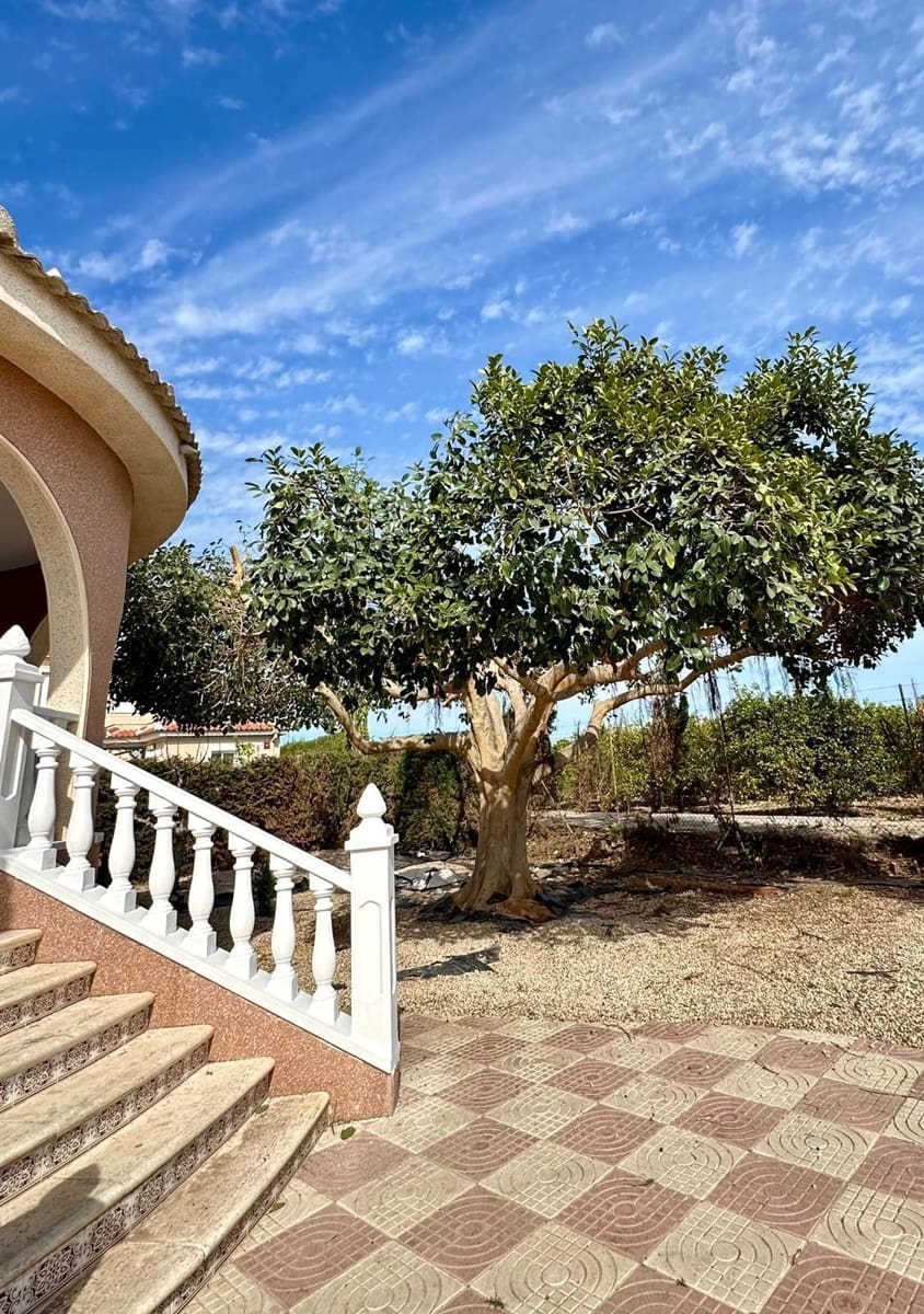 4 Zimmer Villa zu verkaufen in Ciudad Quesada mit Pool - 555.000 € (Ref: 8188989)