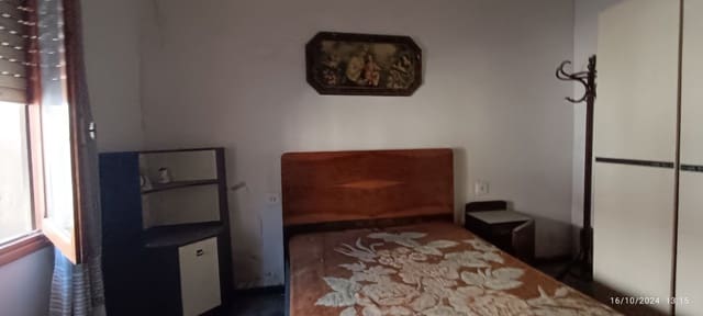 3 slaapkamer Huis te koop in Rojales - € 98.000 (Ref: 8601247)