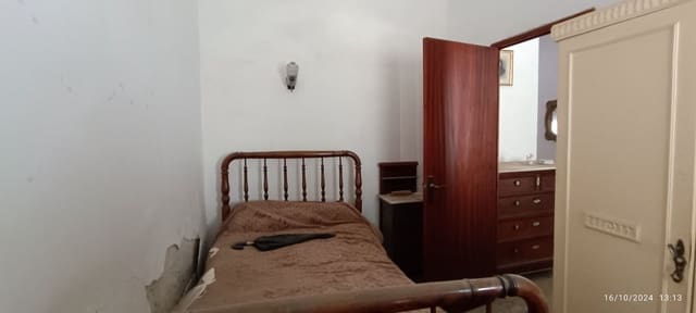 3 slaapkamer Huis te koop in Rojales - € 98.000 (Ref: 8601247)