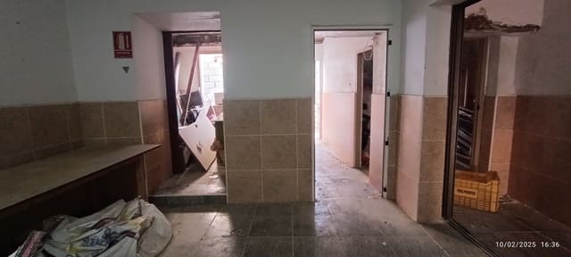 4 soverom Hus til salgs i Rojales - € 150 000 (Ref: 8809216)