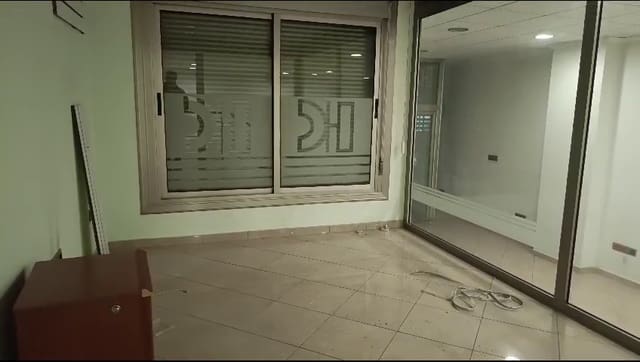 1 bedroom Commercial for sale in Rojales - € 94,000 (Ref: 8847147)