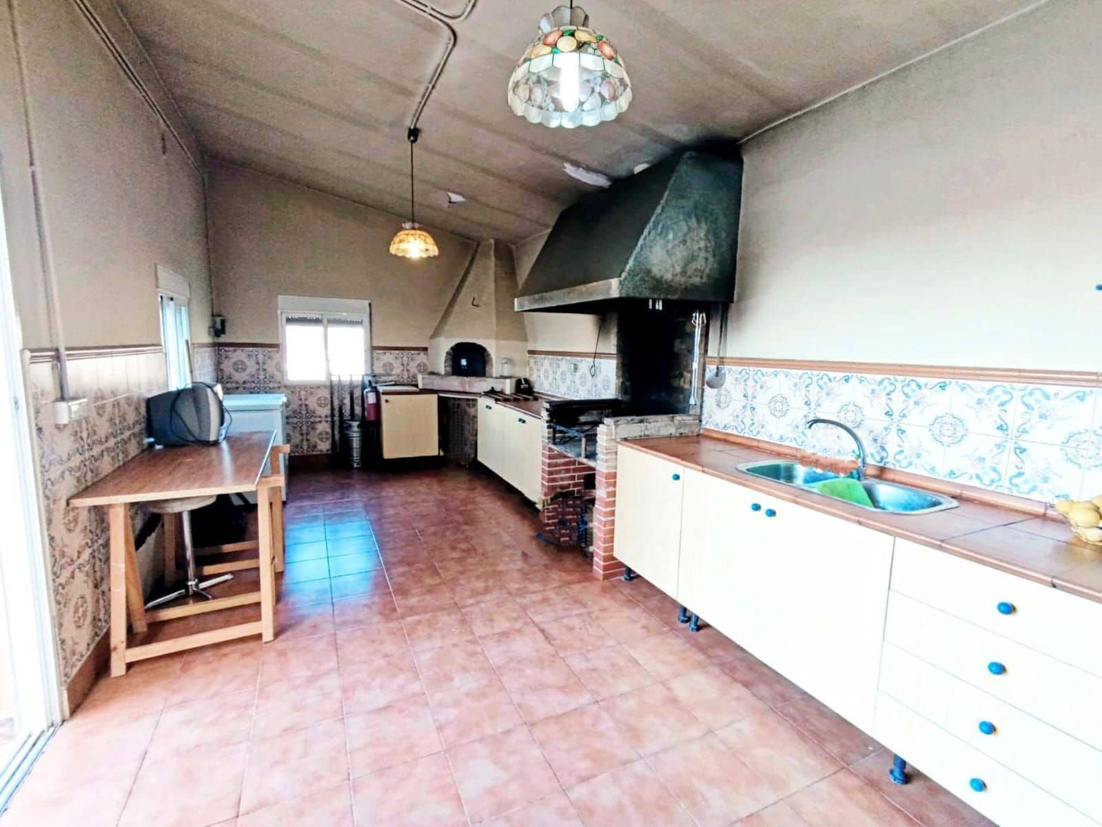 6 soveværelse Finca/Landehus til salg i Agost med swimmingpool garage - € 315.000 (Ref: 8932058)