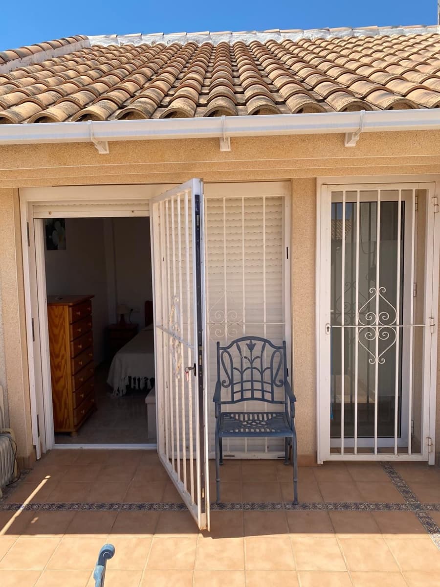 2 Zimmer Villa zu verkaufen in Rojales mit Pool - 157.000 € (Ref: 9016769)