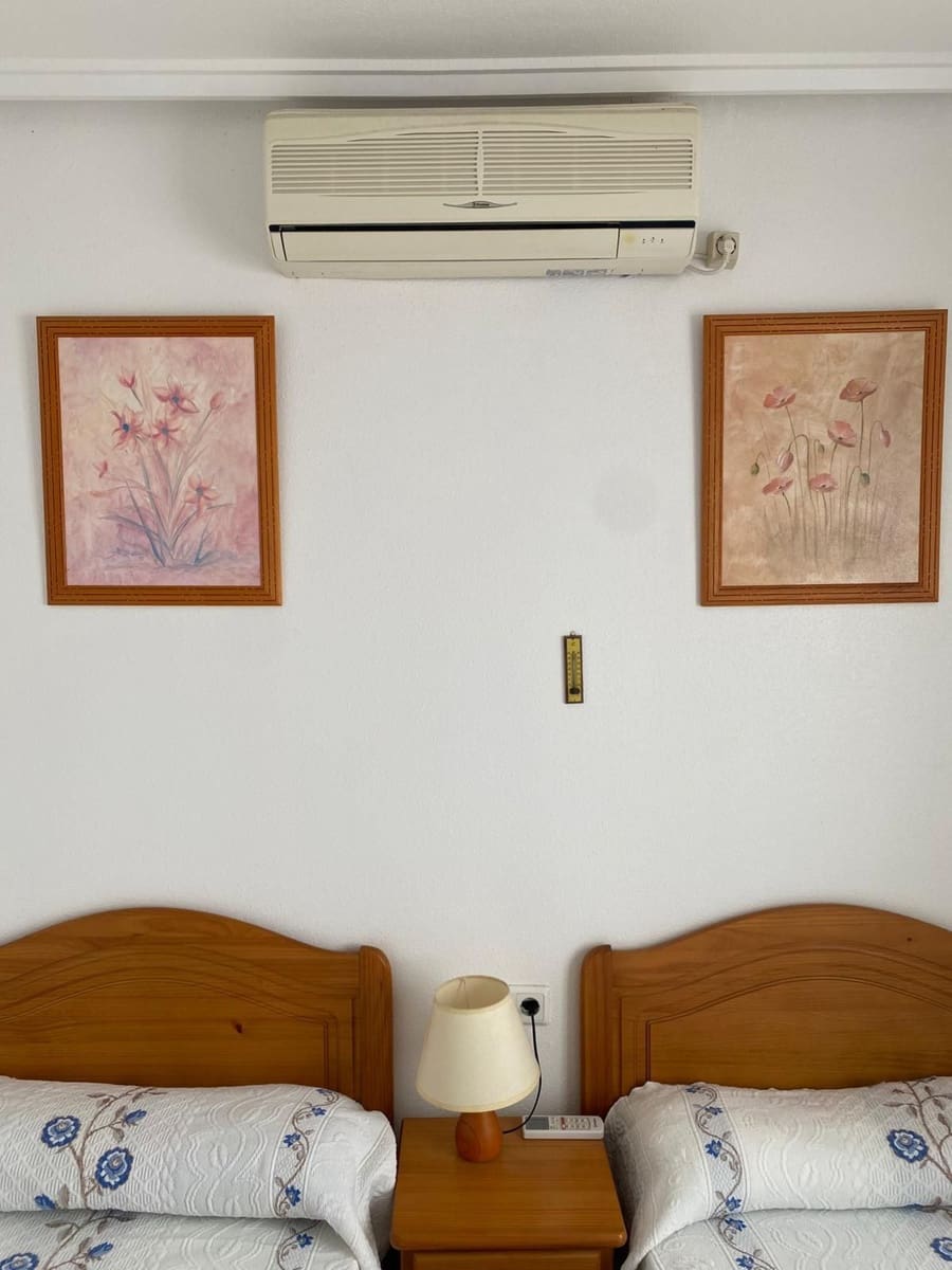 2 Zimmer Villa zu verkaufen in Rojales mit Pool - 157.000 € (Ref: 9016769)