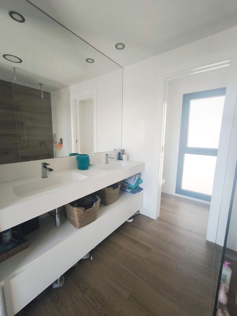 3 bedroom Villa for sale in Ciudad Quesada with pool - € 749,000 (Ref: 9132090)