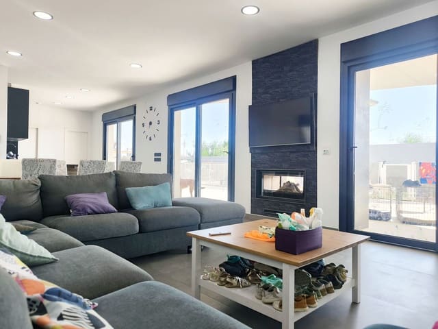 3 Zimmer Villa zu verkaufen in Ciudad Quesada, Rojales mit Pool - 749.000 € (Ref: 9132090)