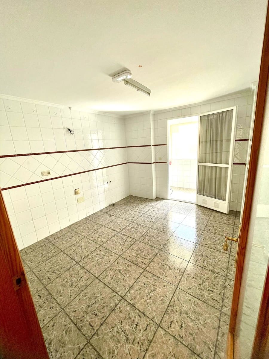 3 bedroom Flat for sale in Rojales - € 109,000 (Ref: 9385109)