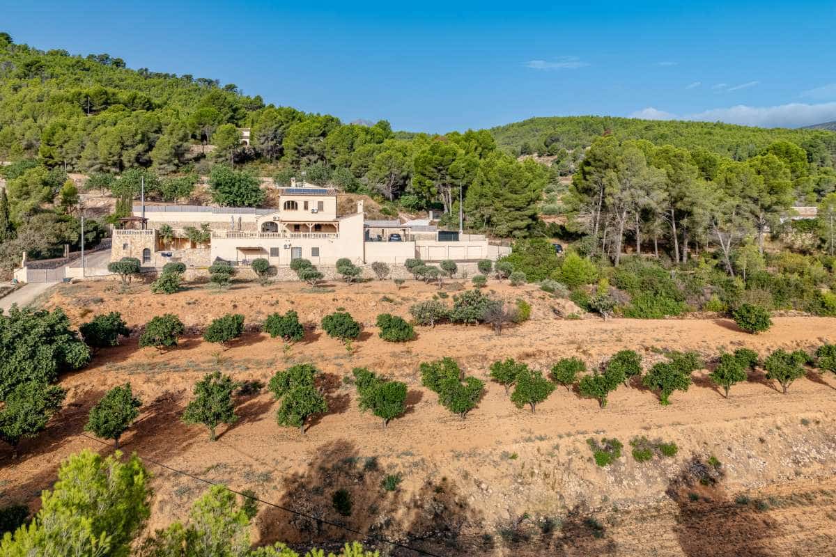 5 chambre Finca/Maison de Campagne à vendre à Benissa avec piscine - 1 400 000 € (Ref: 10016679)