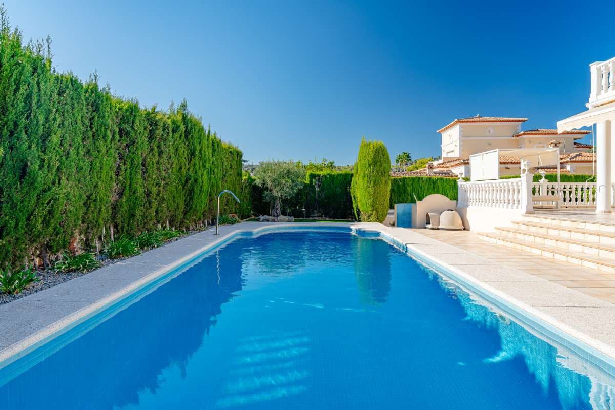 5 sypialnia Willa na sprzedaż w Calpe / Calp z basenem garażem - 1 400 000 € (Ref: 10111120)