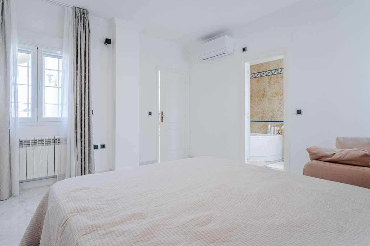 5 sypialnia Willa na sprzedaż w Calpe / Calp z basenem garażem - 1 400 000 € (Ref: 10111120)
