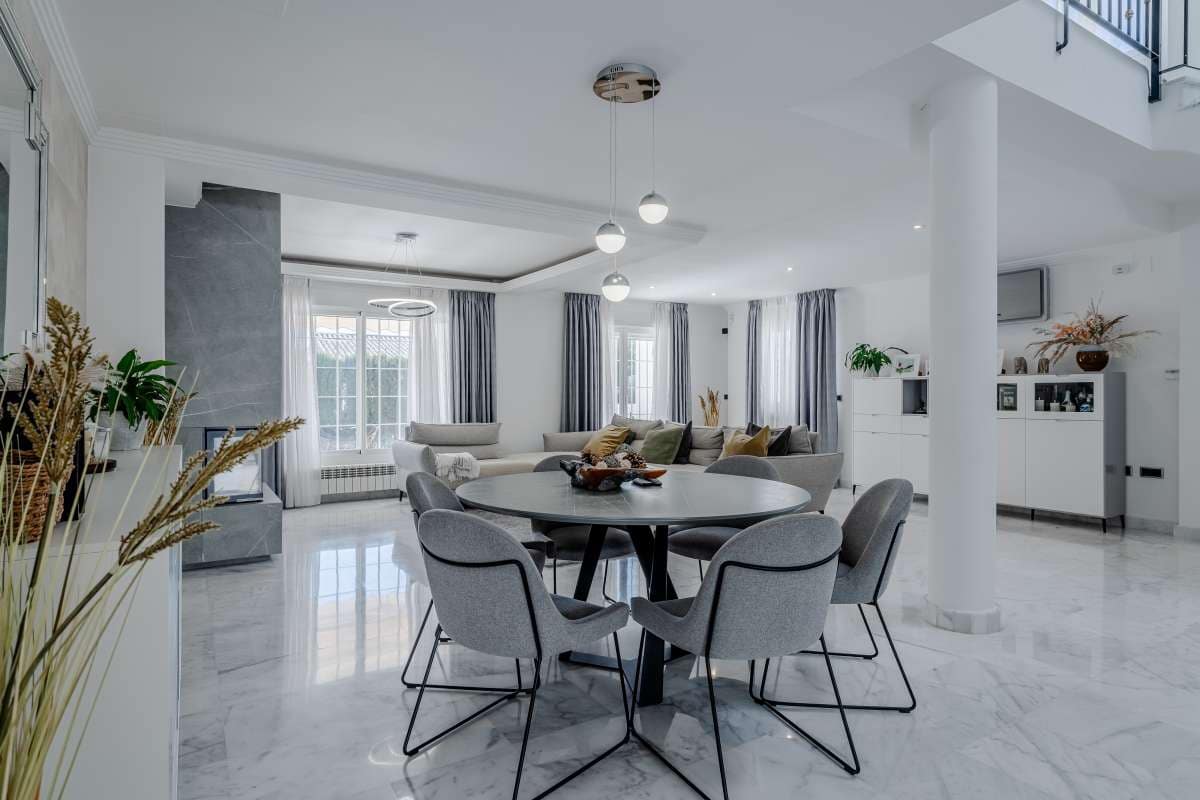5 sypialnia Willa na sprzedaż w Calpe / Calp z basenem garażem - 1 400 000 € (Ref: 10111120)