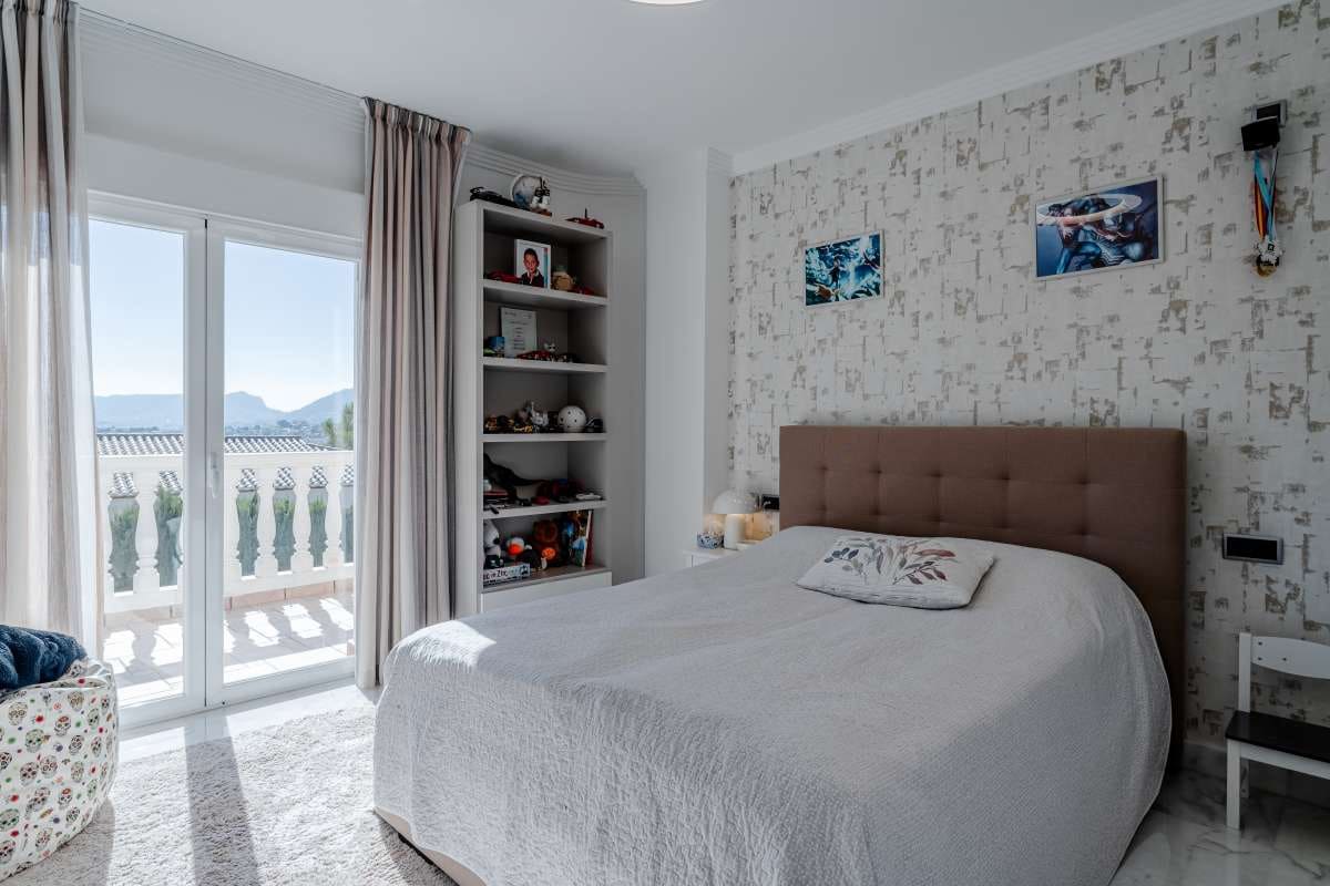 5 sypialnia Willa na sprzedaż w Calpe / Calp z basenem garażem - 1 400 000 € (Ref: 10111120)