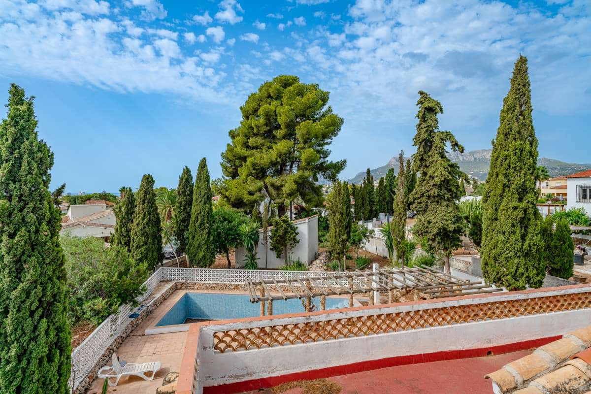 4 soveværelse Villa til salg i Calpe / Calp med swimmingpool garage - € 640.000 (Ref: 10132183)