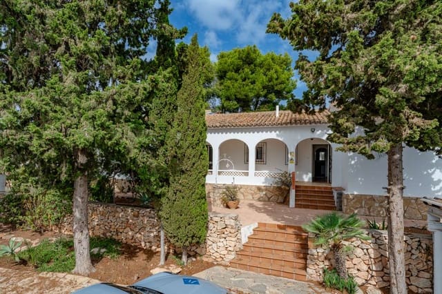 4 sypialnia Willa na sprzedaż w Calpe / Calp z basenem garażem - 640 000 € (Ref: 10132183)