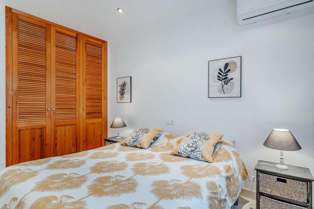 3 soveværelse Villa til salg i Calpe / Calp med swimmingpool - € 849.000 (Ref: 10165572)