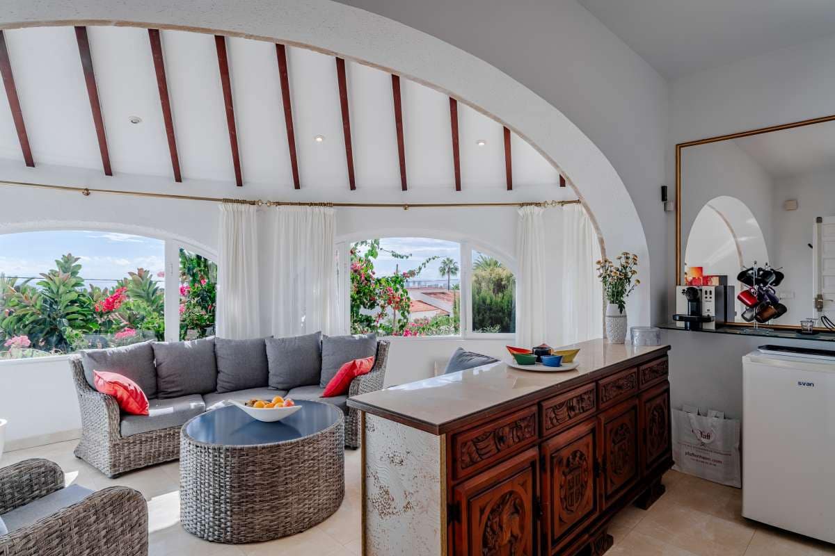 3 soveværelse Villa til salg i Calpe / Calp med swimmingpool - € 849.000 (Ref: 10165572)