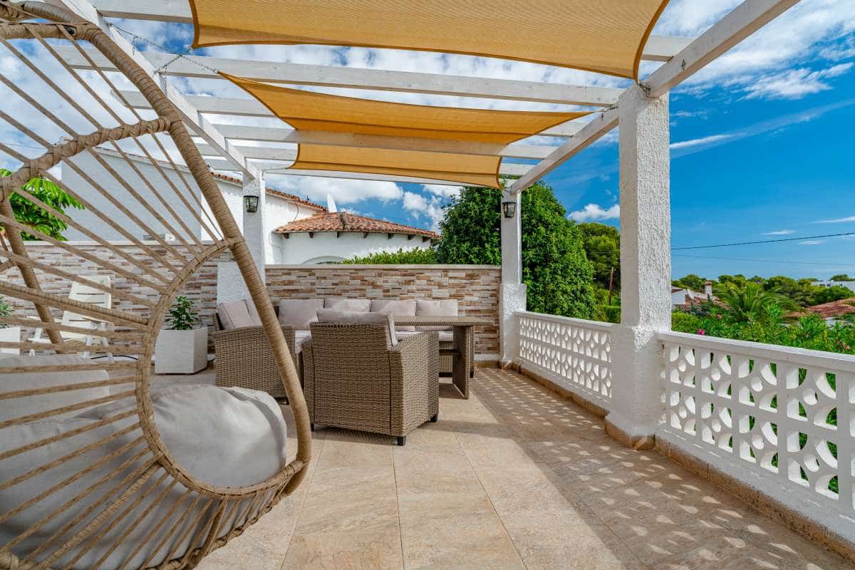 3 soveværelse Villa til salg i Calpe / Calp med swimmingpool - € 849.000 (Ref: 10165572)