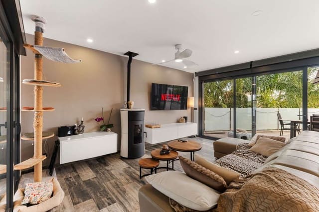 3 soveværelse Villa til salg i Calpe / Calp med swimmingpool garage - € 895.000 (Ref: 10183667)