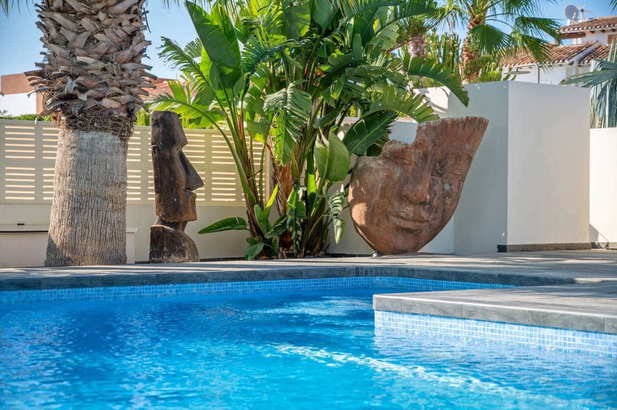 3 soveværelse Villa til salg i Calpe / Calp med swimmingpool garage - € 895.000 (Ref: 10183667)