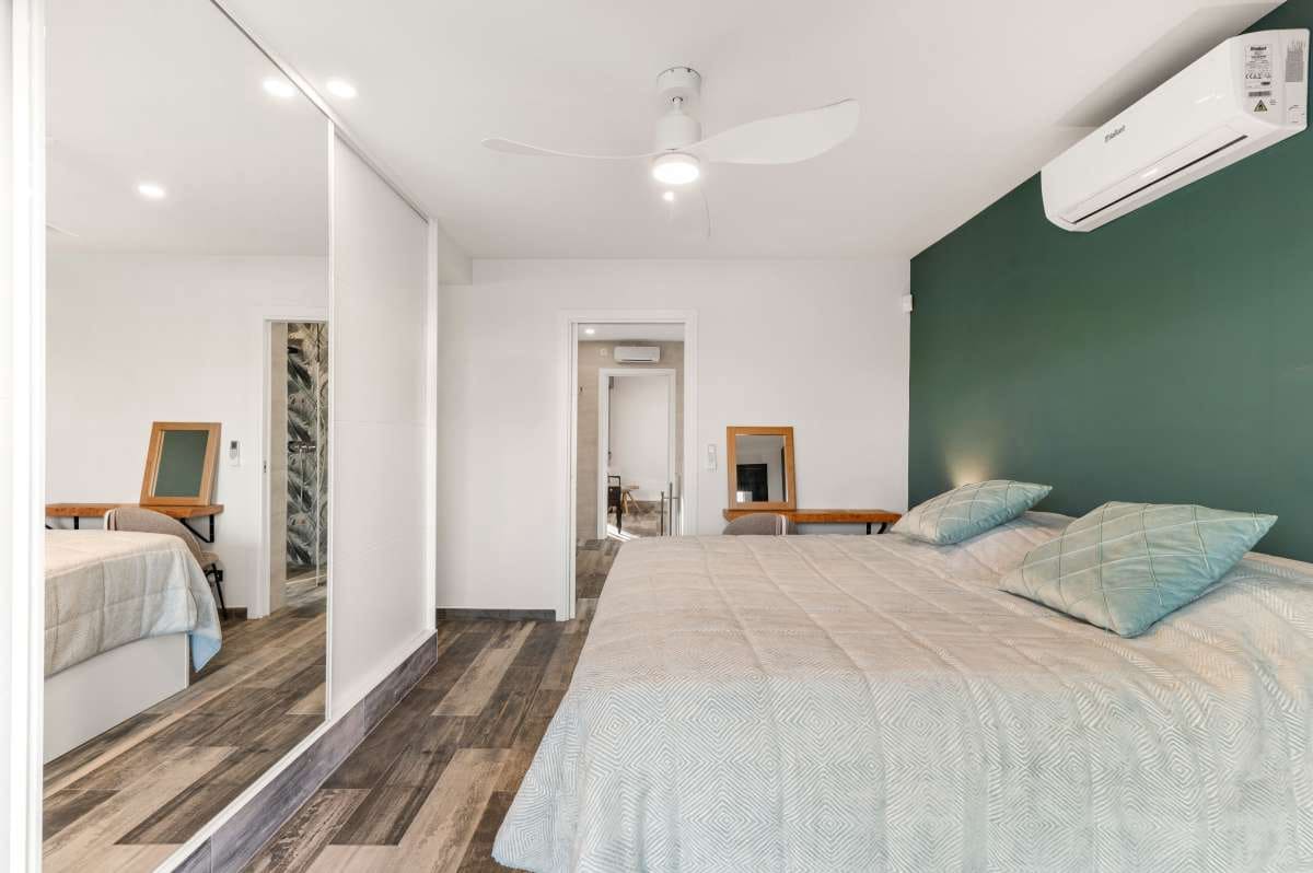 3 soveværelse Villa til salg i Calpe / Calp med swimmingpool garage - € 895.000 (Ref: 10183667)