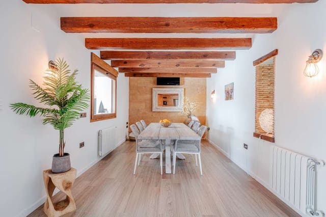 4 slaapkamer Villa te koop in Moraira, Teulada-Moraira - € 1.745.000 (Ref: 9051432)