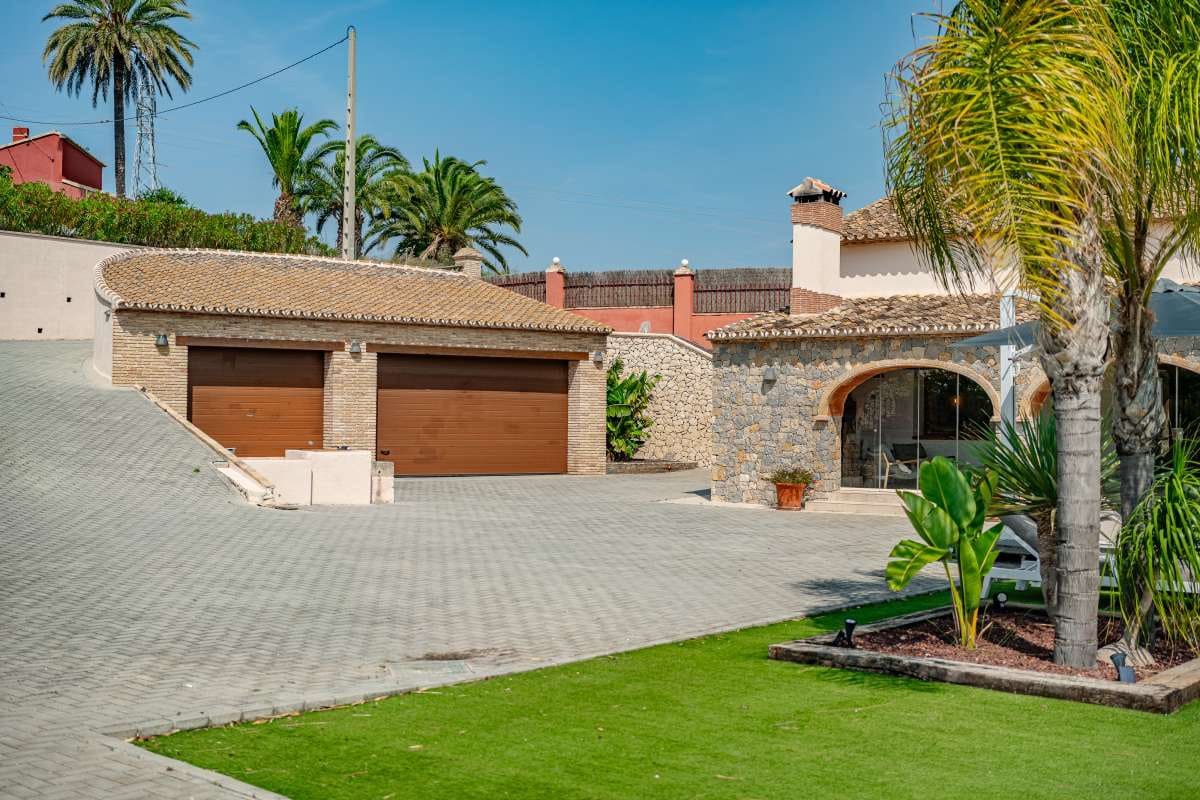 4 soverom Villa til salgs i Moraira - € 1 745 000 (Ref: 9051432)