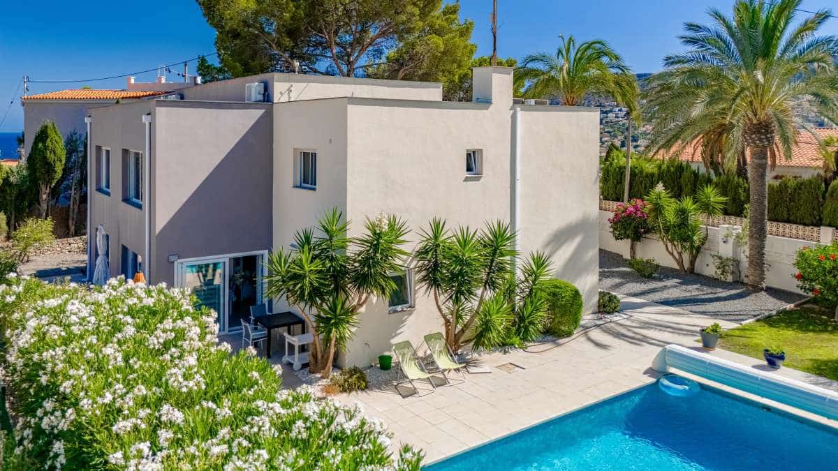5 soveværelse Villa til salg i Calpe / Calp - € 780.000 (Ref: 9051437)