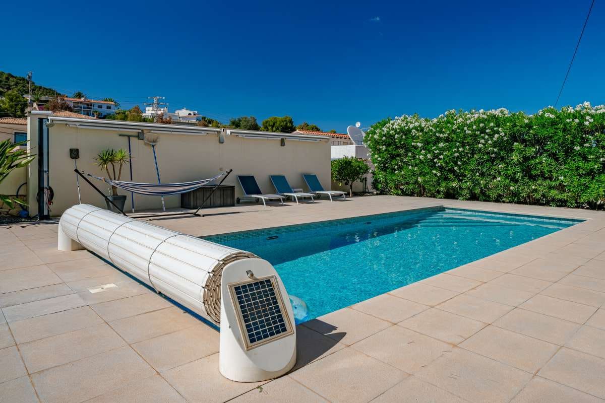 5 soveværelse Villa til salg i Calpe / Calp - € 780.000 (Ref: 9051437)