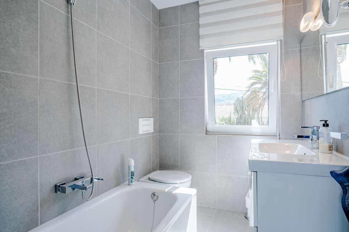 5 soveværelse Villa til salg i Calpe / Calp - € 780.000 (Ref: 9051437)