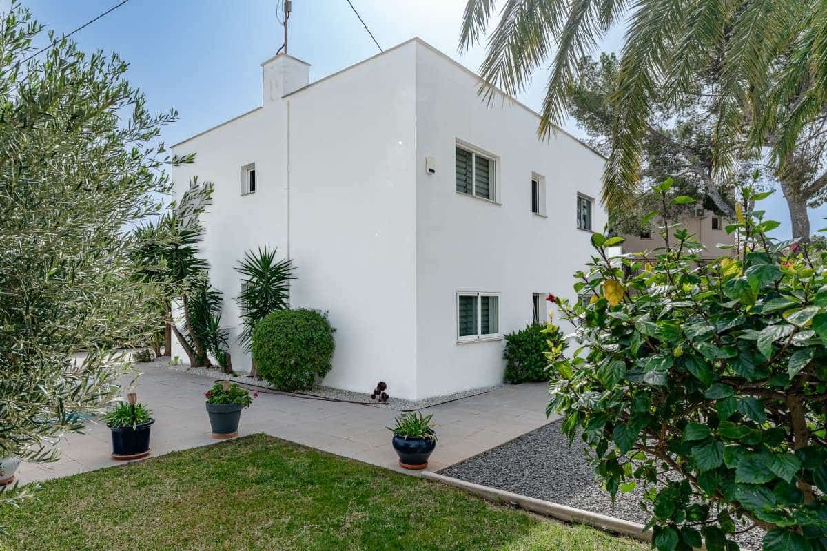 5 soveværelse Villa til salg i Calpe / Calp - € 780.000 (Ref: 9051437)