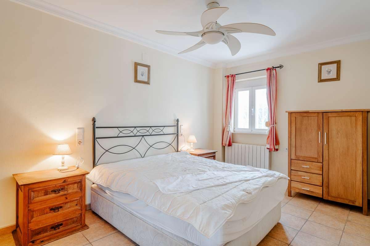 Chalet de 6 habitaciones en Calpe / Calp en venta - 649.000 € (Ref: 9051441)