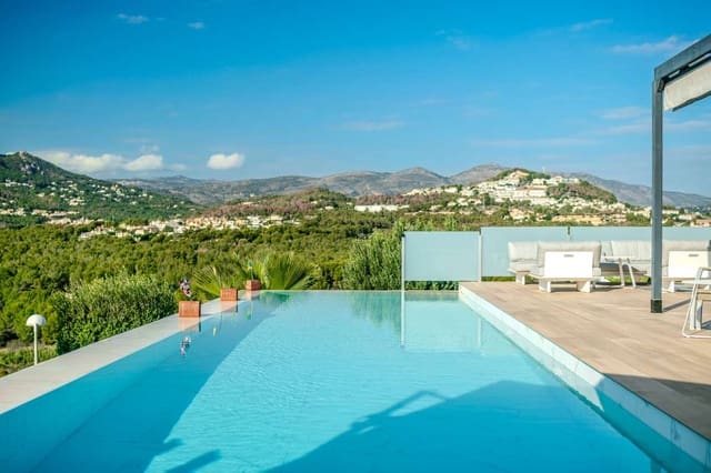 4 slaapkamer Villa te koop in Calpe / Calp - € 1.375.000 (Ref: 9051449)