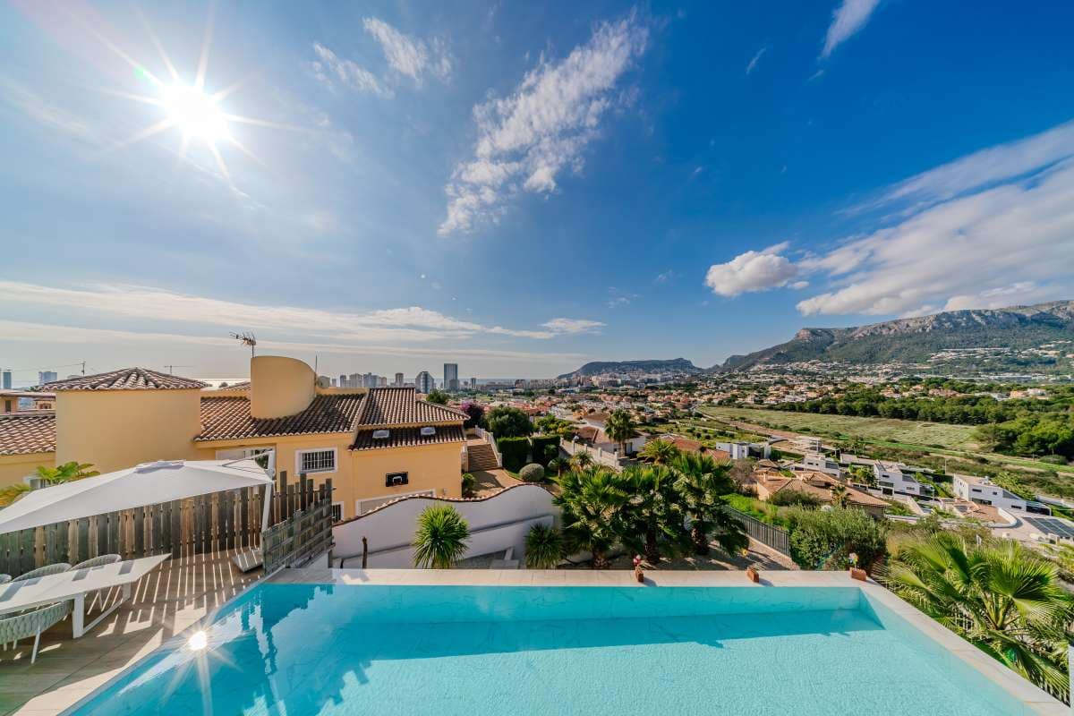 4 chambre Villa/Maison à vendre à Calpe / Calp - 1 375 000 € (Ref: 9051449)