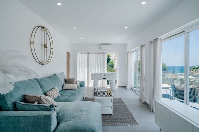 4 soveværelse Villa til salg i Calpe / Calp - € 1.099.000 (Ref: 9135949)