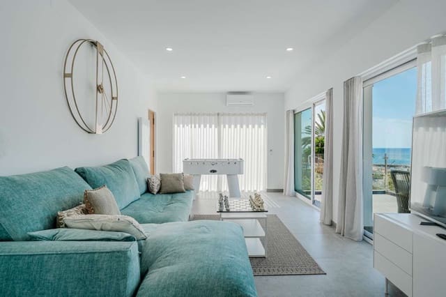 4 slaapkamer Villa te koop in Calpe / Calp - € 1.149.000 (Ref: 9135949)