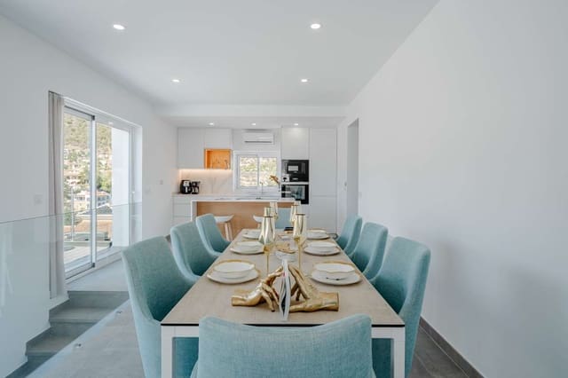 4 slaapkamer Villa te koop in Calpe / Calp - € 1.149.000 (Ref: 9135949)