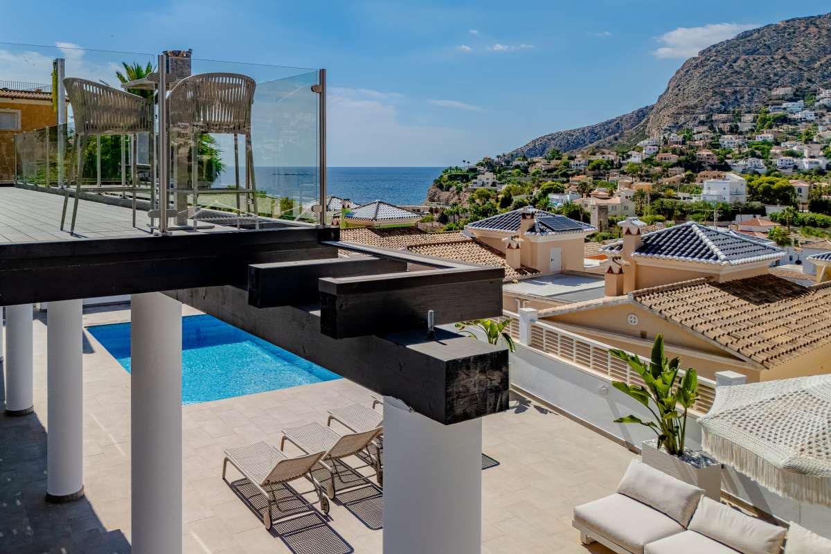 4 chambre Villa/Maison à vendre à Calpe / Calp - 1 149 000 € (Ref: 9135949)