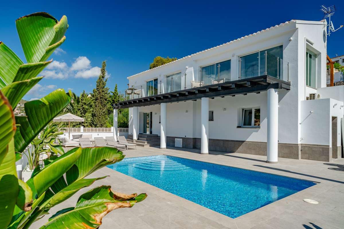 4 chambre Villa/Maison à vendre à Calpe / Calp - 1 149 000 € (Ref: 9135949)