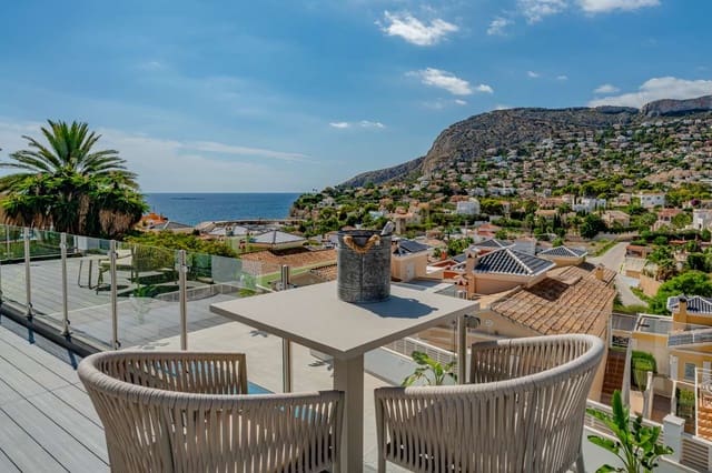 4 slaapkamer Villa te koop in Calpe / Calp - € 1.149.000 (Ref: 9135949)