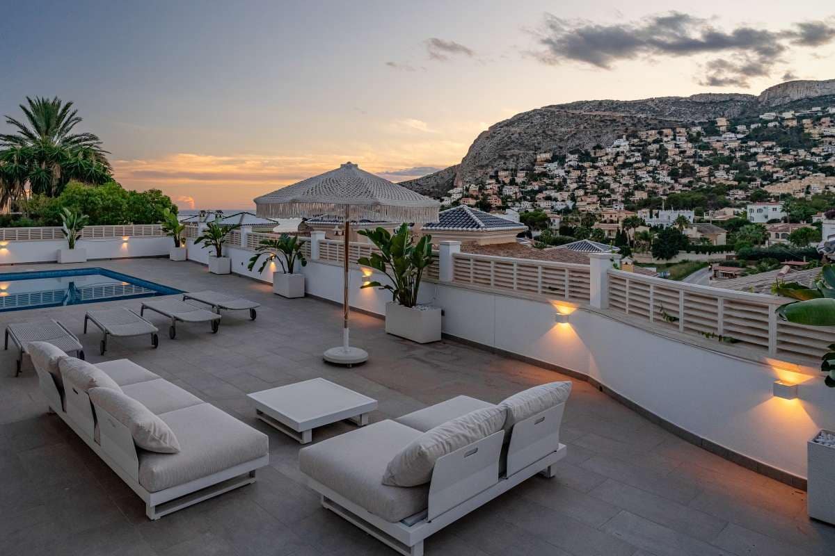4 soveværelse Villa til salg i Calpe / Calp - € 1.099.000 (Ref: 9135949)