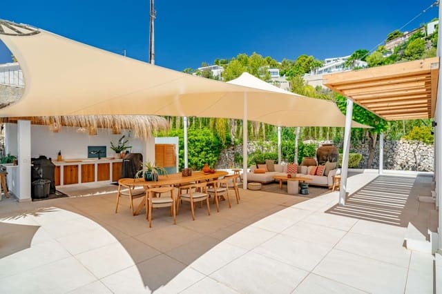 4 makuuhuone Huvila myytävänä paikassa Benissa - 1 950 000 € (Ref: 9144348)