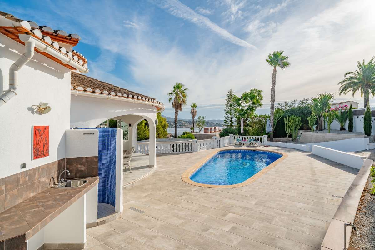 4 soveværelse Villa til salg i Benissa - € 1.750.000 (Ref: 9205536)