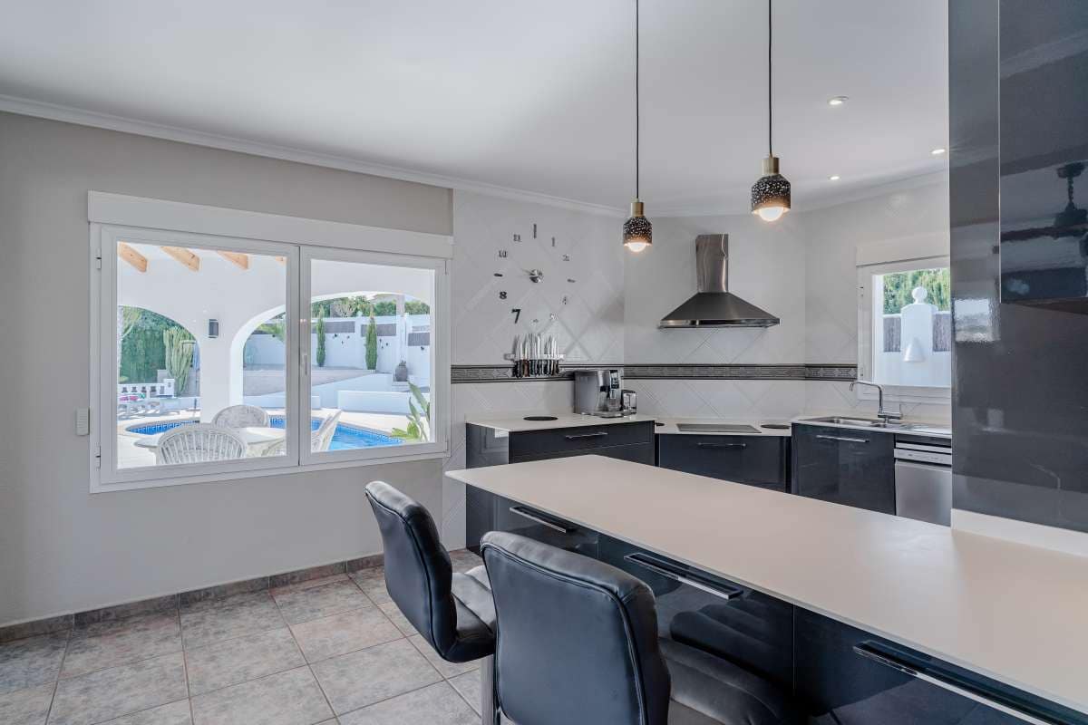 4 soveværelse Villa til salg i Benissa - € 1.750.000 (Ref: 9205536)