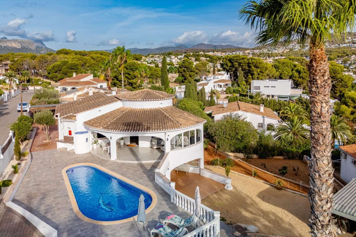 4 soveværelse Villa til salg i Benissa - € 1.750.000 (Ref: 9205536)