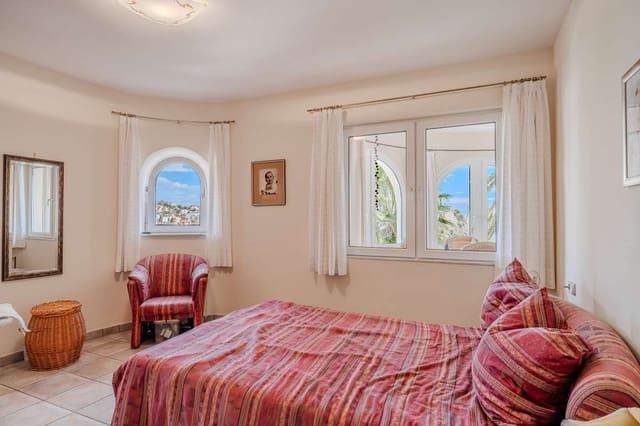 5 soverom Villa til salgs i Calpe / Calp - € 799 000 (Ref: 9319709)