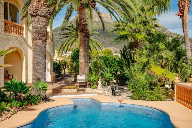 5 soverom Villa til salgs i Calpe / Calp - € 799 000 (Ref: 9319709)