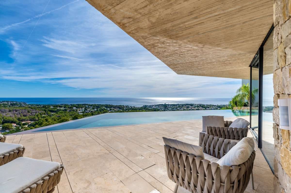 4 makuuhuone Huvila myytävänä paikassa Benissa - 2 780 000 € (Ref: 9356517)