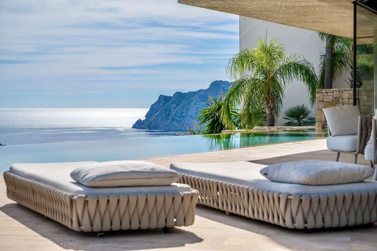 4 makuuhuone Huvila myytävänä paikassa Benissa - 2 780 000 € (Ref: 9356517)