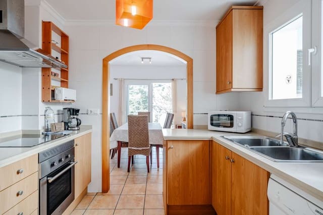 Casa de 3 habitaciones en Calpe / Calp en venta - 370.000 € (Ref: 9370336)